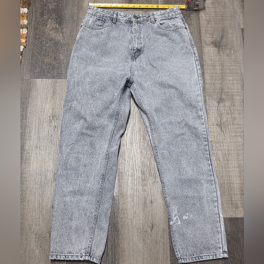 Nasty Gal Light Gray High Waist Mom Jeans